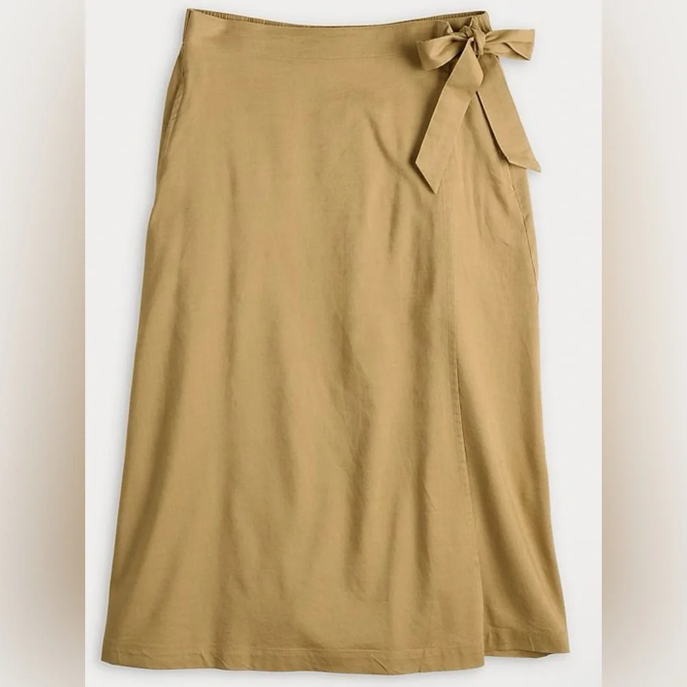 Women's Croft & Barrow Tie-Front Faux Wrap Mid-Rise Skirt - Picture 10 of 11